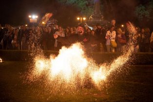 Egri Bikavér Ünnep - HRT Spedition, Tűzzsonglőr Műsor 2019