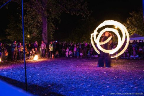 Budapest Kürtöskalács Fesztivál 2017 - Tűzzsonglőr bemutató