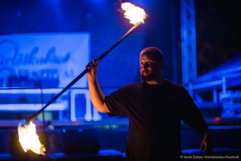 Budapest Kürtöskalács Fesztivál 2017 - Tűzzsonglőr bemutató