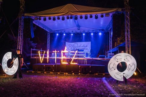 Budapest Kürtöskalács Fesztivál 2017 - Tűzzsonglőr bemutató