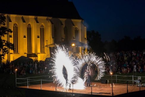 Nyírbátor, Szárnyassárkány Fesztivál, Tűzzsonglőr Műsor, 2016