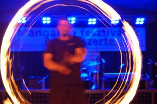 Debrecen, Mangalica Fesztivál, Tűzzsonglőr Műsor 2015