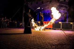 Drogprevenciós Nap, Eger, Tűzzsonglőr Bemutató, 2017