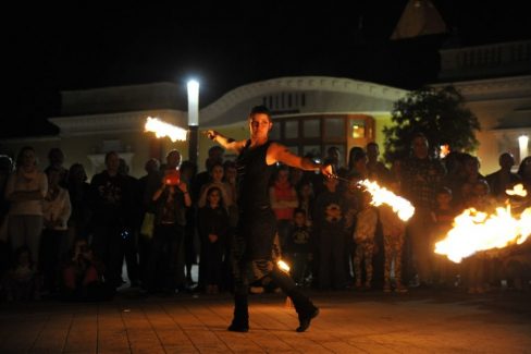 Szolnok, Tisza Hal Napja, Tűzzsonglőr Bemutató 2016