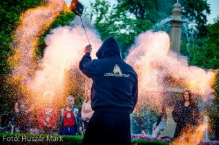 Eger, Critical Mass, 2016