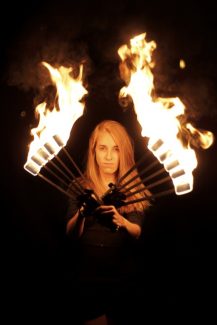 Eger, Érsekkert, Tűzzsonglőr Fotózás, 2015