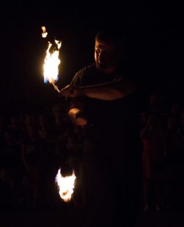 Kecskemét, Csiperó, Tűzzsonglőr Produkció, 2016