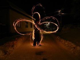 Bátor, Téli Tűzzsonglőr Fotózás, 2011