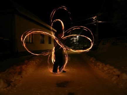 Bátor, Téli Tűzzsonglőr Fotózás, 2011