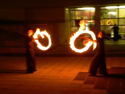 Budapest, Goldmann Tér, BME, Vegyész Napok, Tűzzsonglőr Műsor 2013