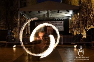 Budapest, Mangalica Fesztivál, Tűzzsonglőr Műsor 2014