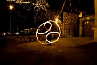 Budapest, Vajdahunyad Vára, Tűzzsonglőr Fotózás, 2013