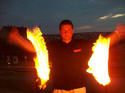 Eger, Nyári önajnározás (tűzzel), 2009