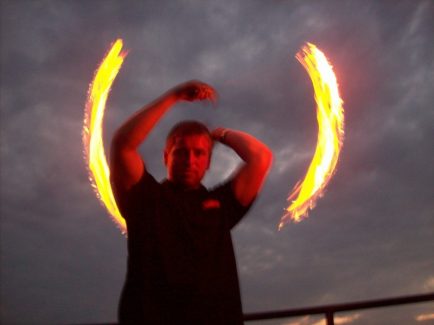 Eger, Nyári önajnározás (tűzzel), 2009