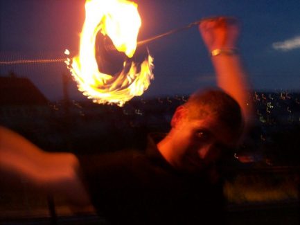 Eger, Nyári önajnározás (tűzzel), 2009