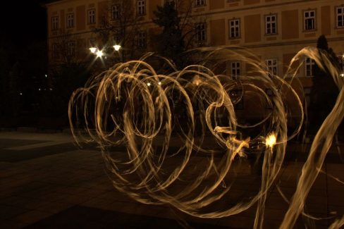 Eger, Dobó Tér, Világbékejel, 2008