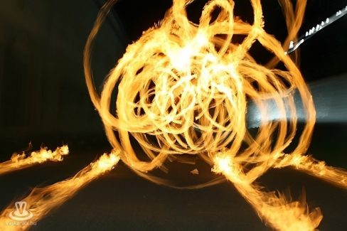 Sárvár, Báthory Lakoma, Tűzzsonglőr Bemutató 2013