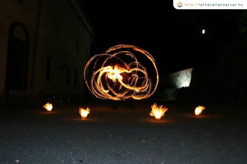 Sárvár, Báthory Lakoma, Tűzzsonglőr Bemutató 2013