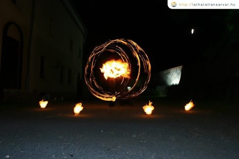 Sárvár, Báthory Lakoma, Tűzzsonglőr Bemutató 2013