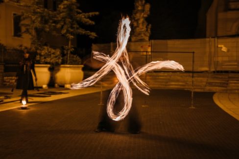 Kaposvár Esküvői Parázs-Varázs Tűzzsonglőr Műsor