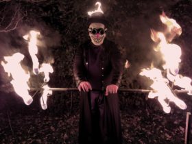 Halloween-i Lidércfény Tűzzsonglőr Show