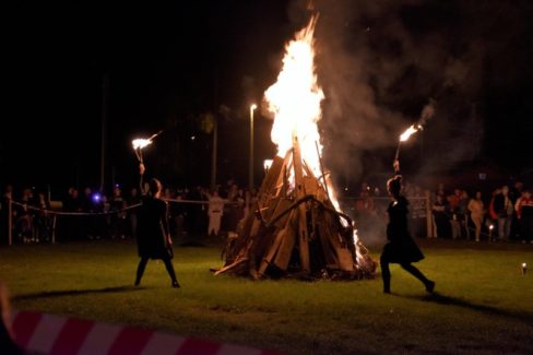 Szent Mihály Napi Vásár Tűzzsonglőr Show