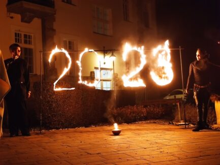 Lángoló Felirat 2023