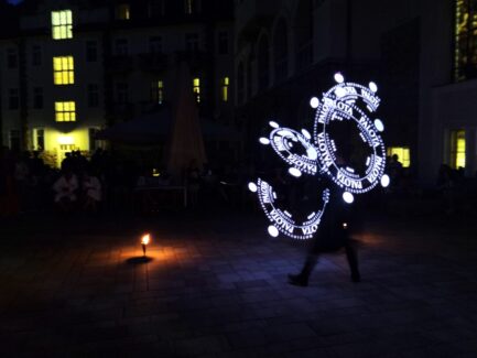 Hunguest Hotel Palota Lobbanáspont Tűzzsonglőr Show