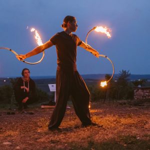 Tóth Pincészet- Lobbanáspont Tűzzsonglőr Produkció-Szent Iván Éj