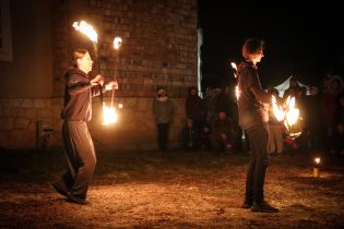Szirmabesenyő farsang-Lobbanáspont Tűzzsonglőr Show 2023