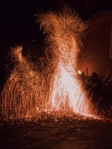 Bátor farsang Lobbanáspont tűzzsonglőr 2024