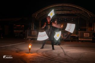 Bükkszenterzsébet Malomház Megnyitó Lobbanáspont Tűzzsonglőr produkció