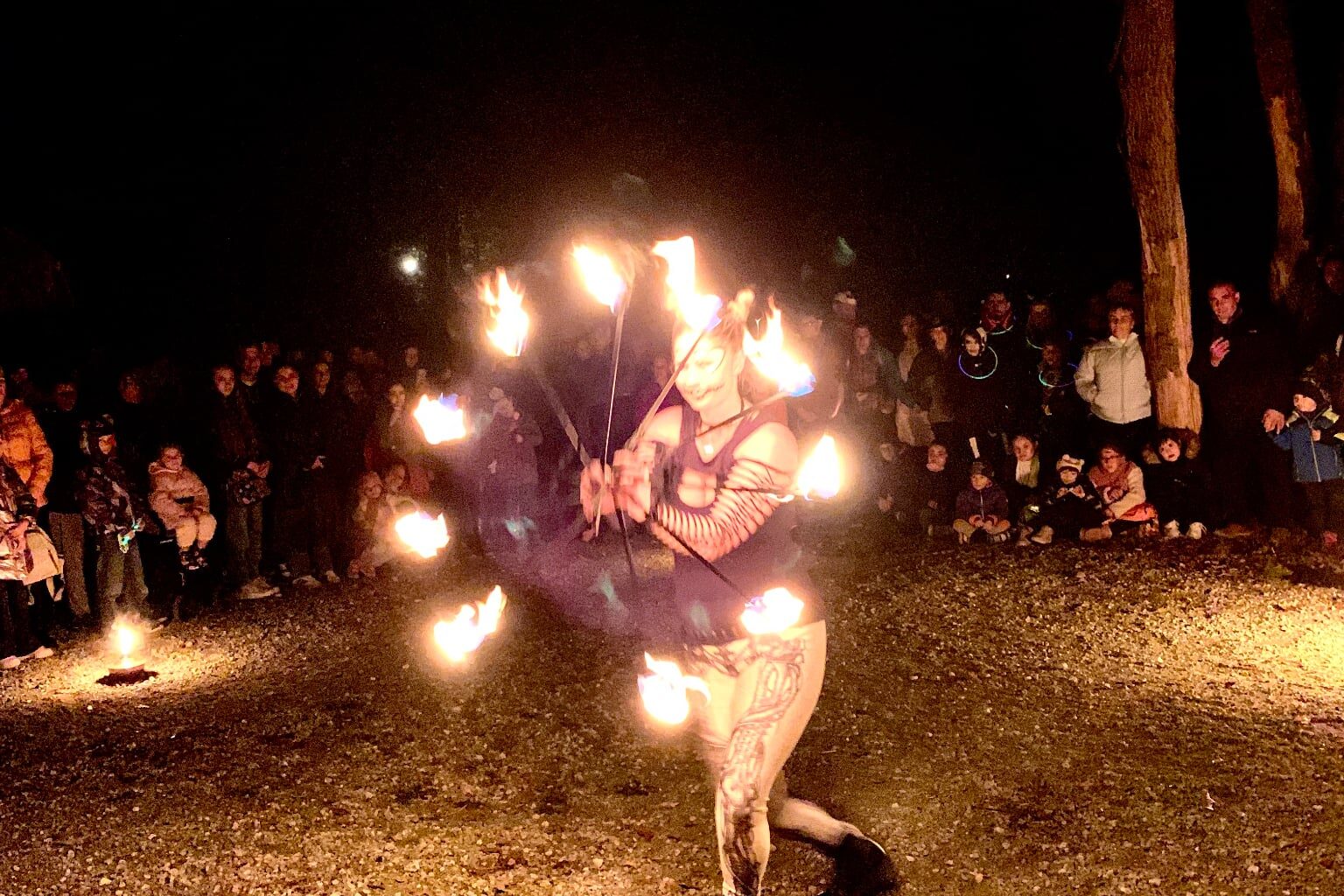 Miskolc Halloween Lidércfény Tűzzsonglőr Műsor 2025