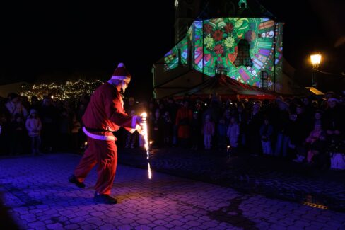 Mosonmagyaróvár Adventi Tűzzsonglőr Műsor 2025