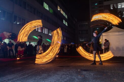 Budapest Céges Karácsonyi Tűzzsonglőr Műsor 2025