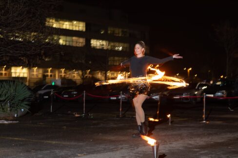 Budapest Céges Karácsonyi Tűzzsonglőr Műsor 2025